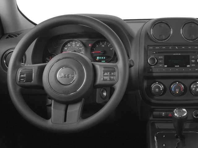 Used 2016 Jeep Patriot High Altitude FWD image 9
