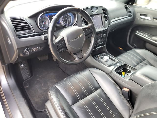 Used 2022 Chrysler 300 S RWD image 15