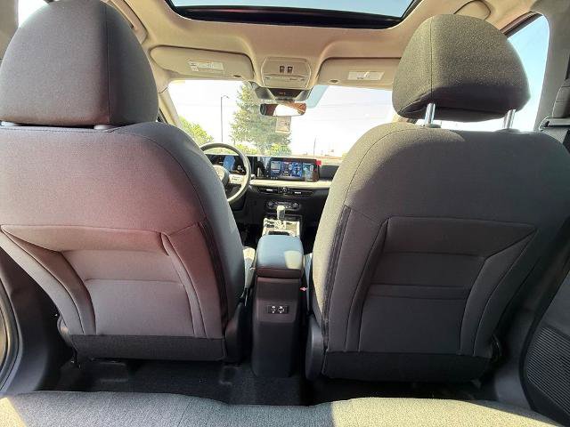 New 2026 Nissan Kicks SV w/ SV Premium Package FWD image 12