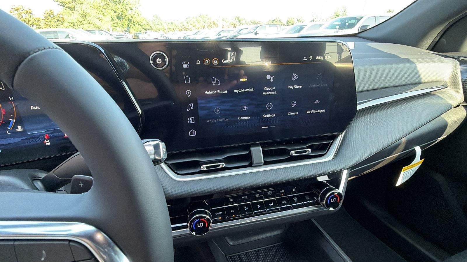 New 2026 Chevrolet Equinox LT w/ Convenience Package II FWD image 5