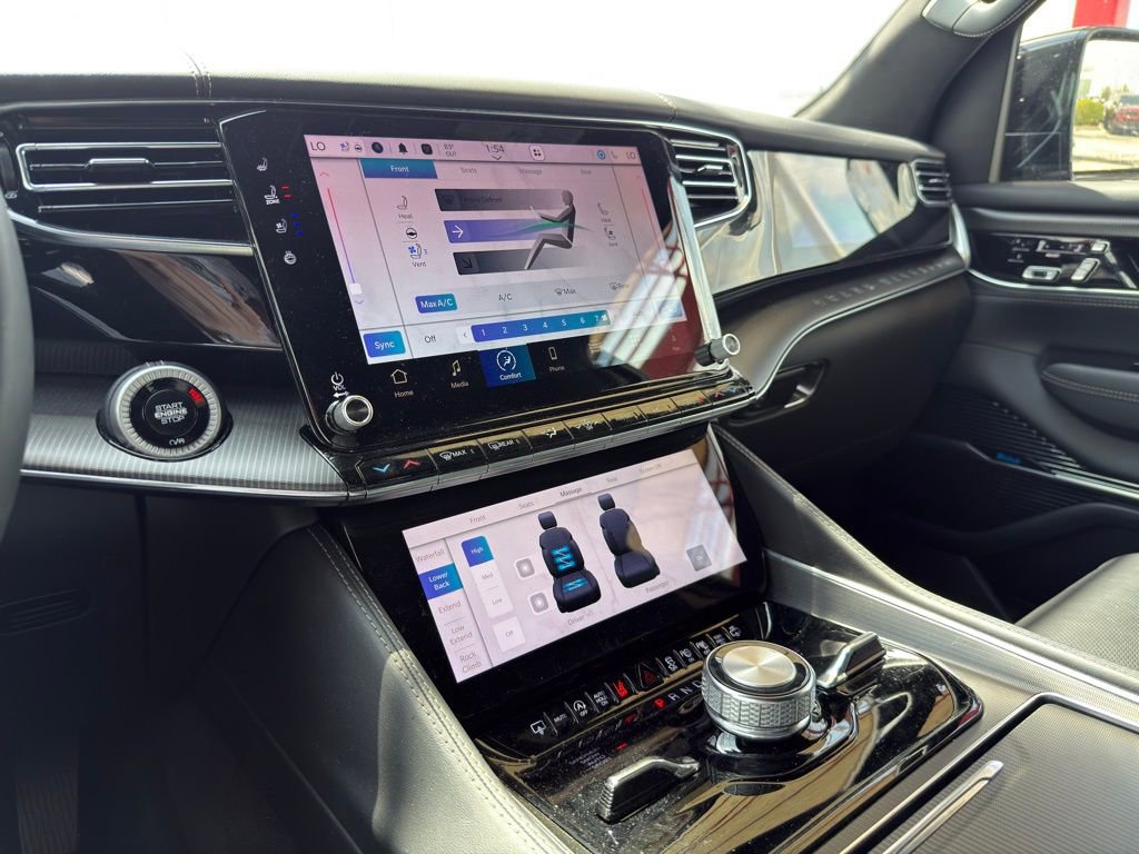 Used 2024 Jeep Grand Wagoneer Series II w/ Quick Order Packagew 28T image 22