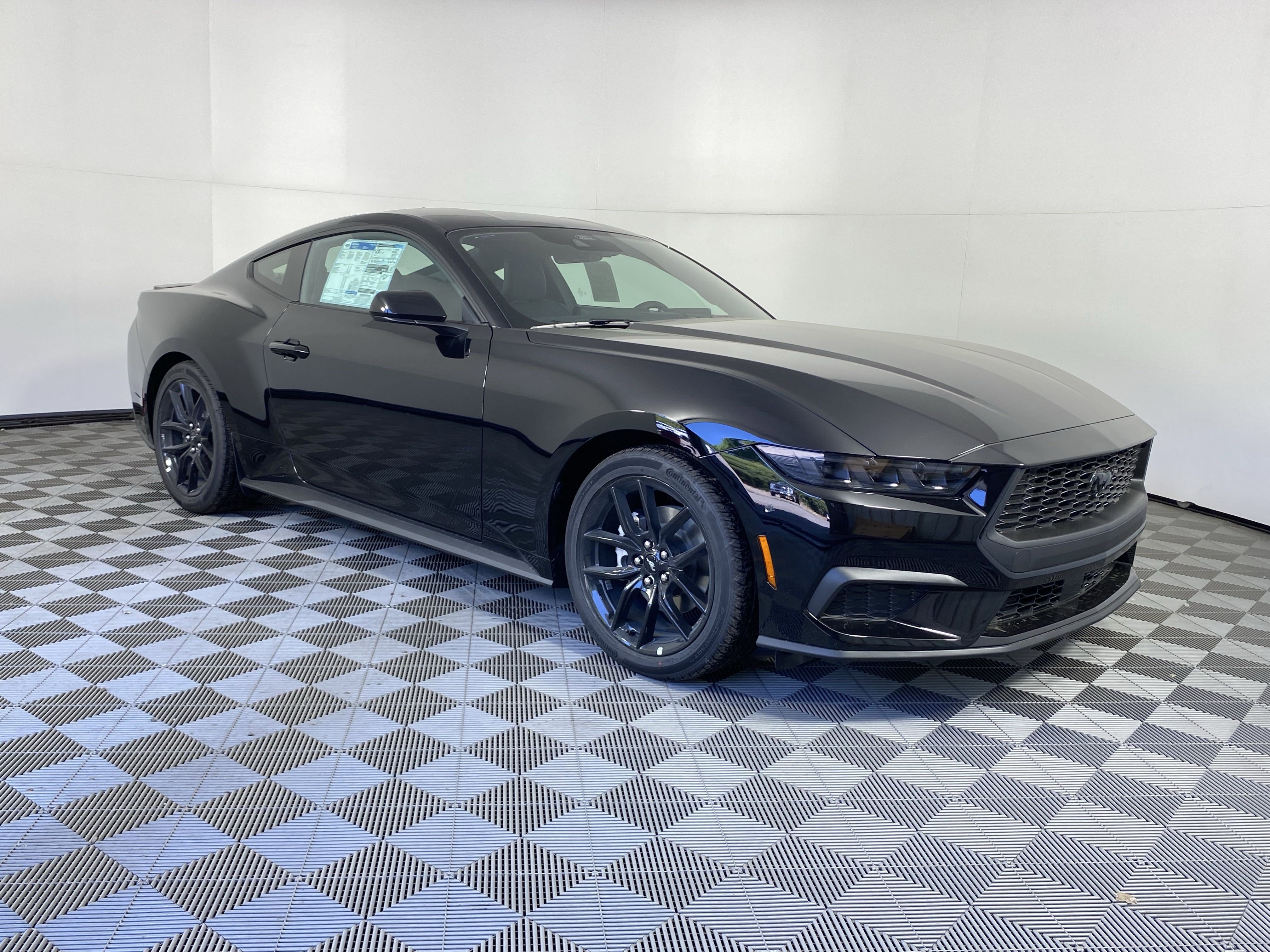 New 2025 Ford Mustang Coupe image 7