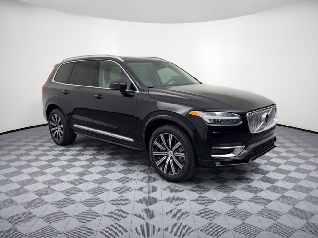 Used 2025 Volvo XC90 B6 Plus w/ Protection Package Premier AWD/4WD image 7
