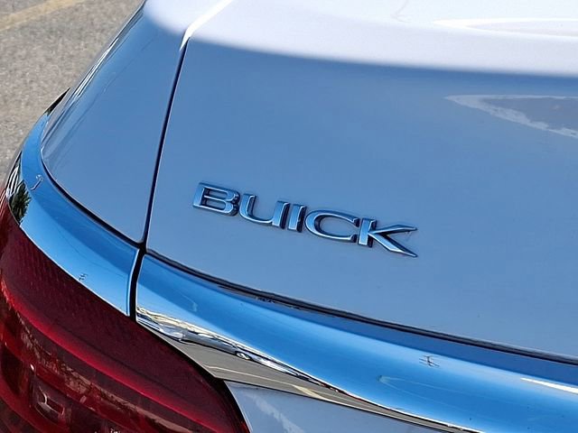 Used 2015 Buick LaCrosse Leather AWD/4WD image 31