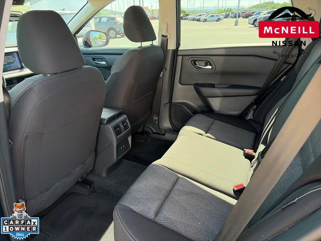Used 2025 Nissan Rogue SV image 13