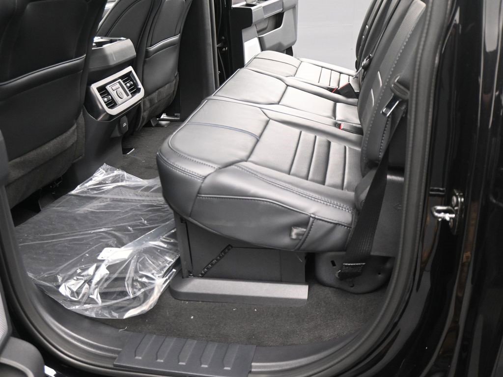 New 2026 Ford F250 Platinum image 18