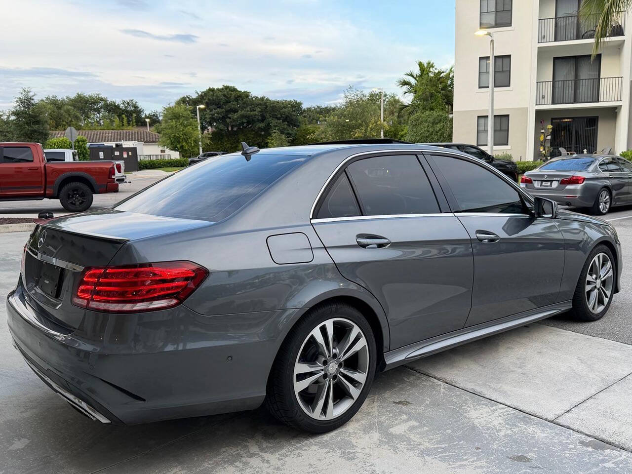 Used 2016 Mercedes-Benz E 350 Sedan w/ Premium Package image 7