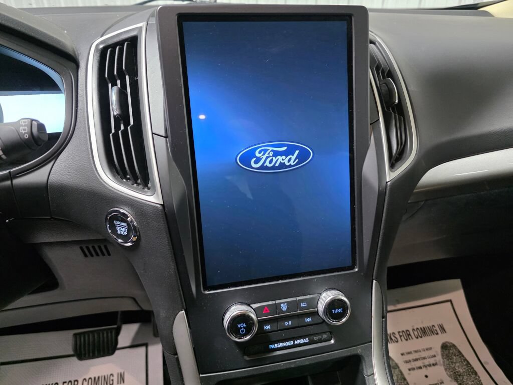 Used 2024 Ford Edge SEL w/ Convenience Package AWD/4WD image 12