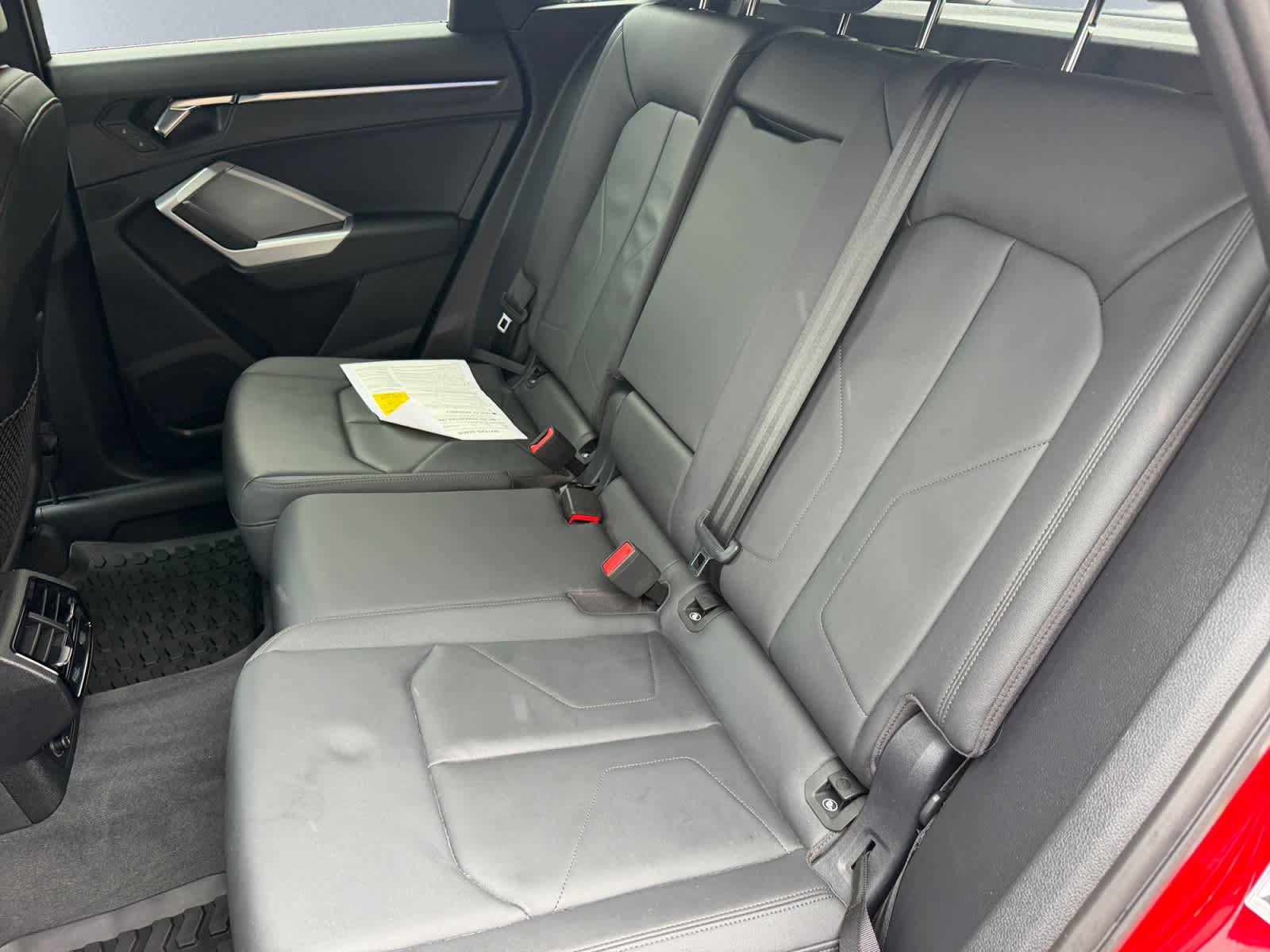 Used 2022 Audi Q3 2.0T Premium Plus w/ Premium Plus Package AWD/4WD image 18