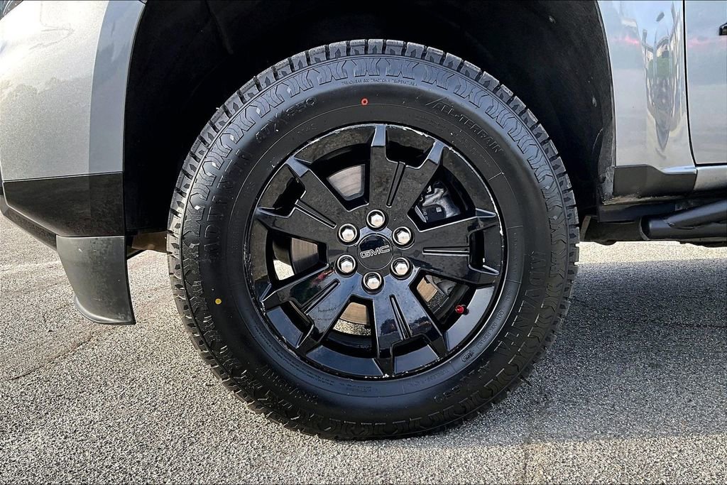 Used 2022 GMC Canyon AT4 image 35