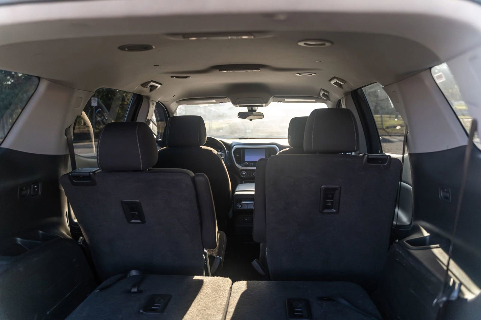 Used 2021 GMC Acadia SLE image 14