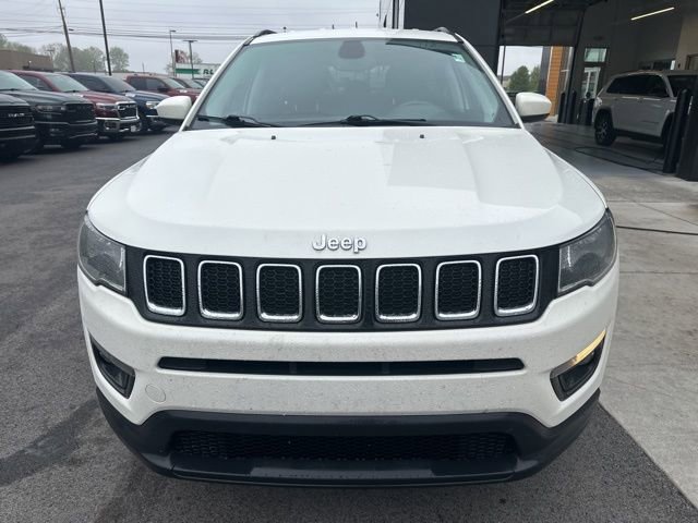 Used 2019 Jeep Compass Latitude w/ Popular Equipment Group AWD/4WD image 10