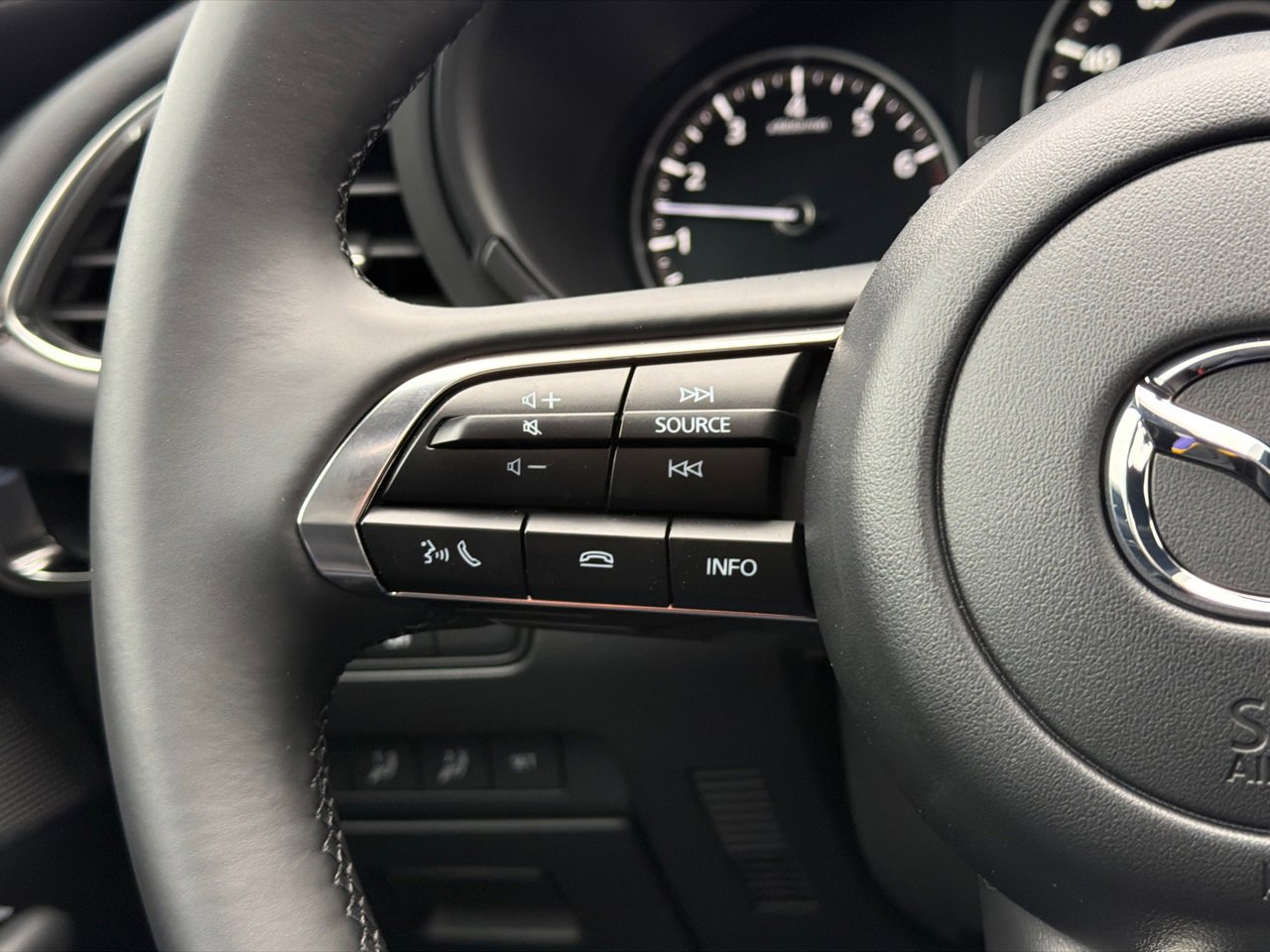 New 2026 MAZDA MAZDA3 2.5 S Hatchback w/ Premium Pkg image 21