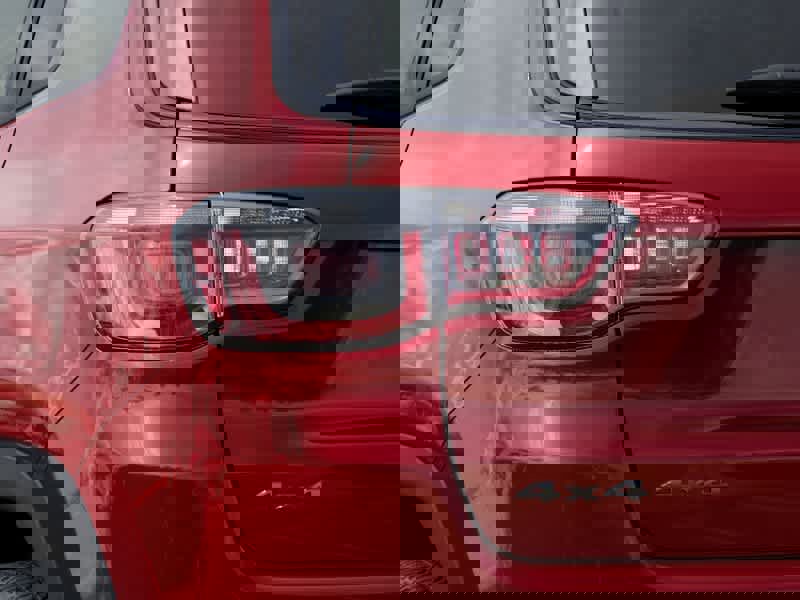 New 2026 Jeep Compass Latitude image 5