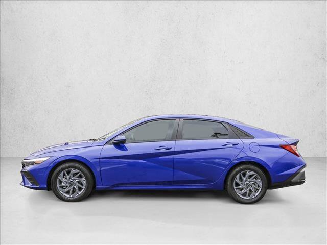 Certified 2024 Hyundai Elantra SEL image 8