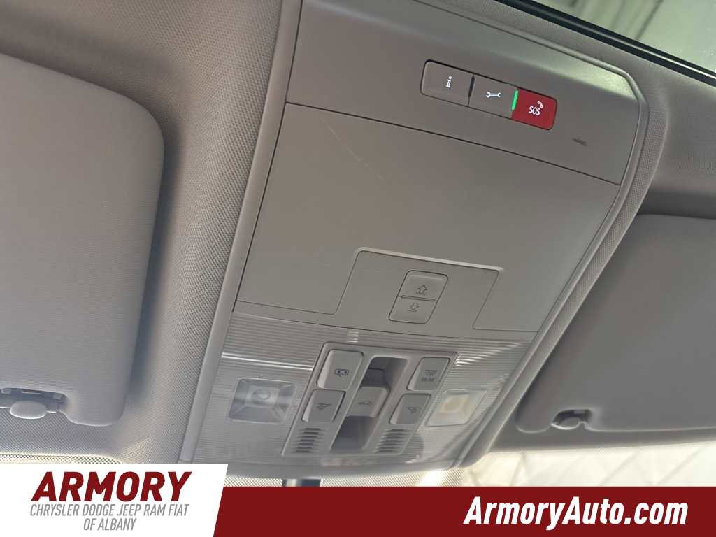 Used 2022 Volkswagen Atlas SE w/ Panoramic Sunroof Package image 23