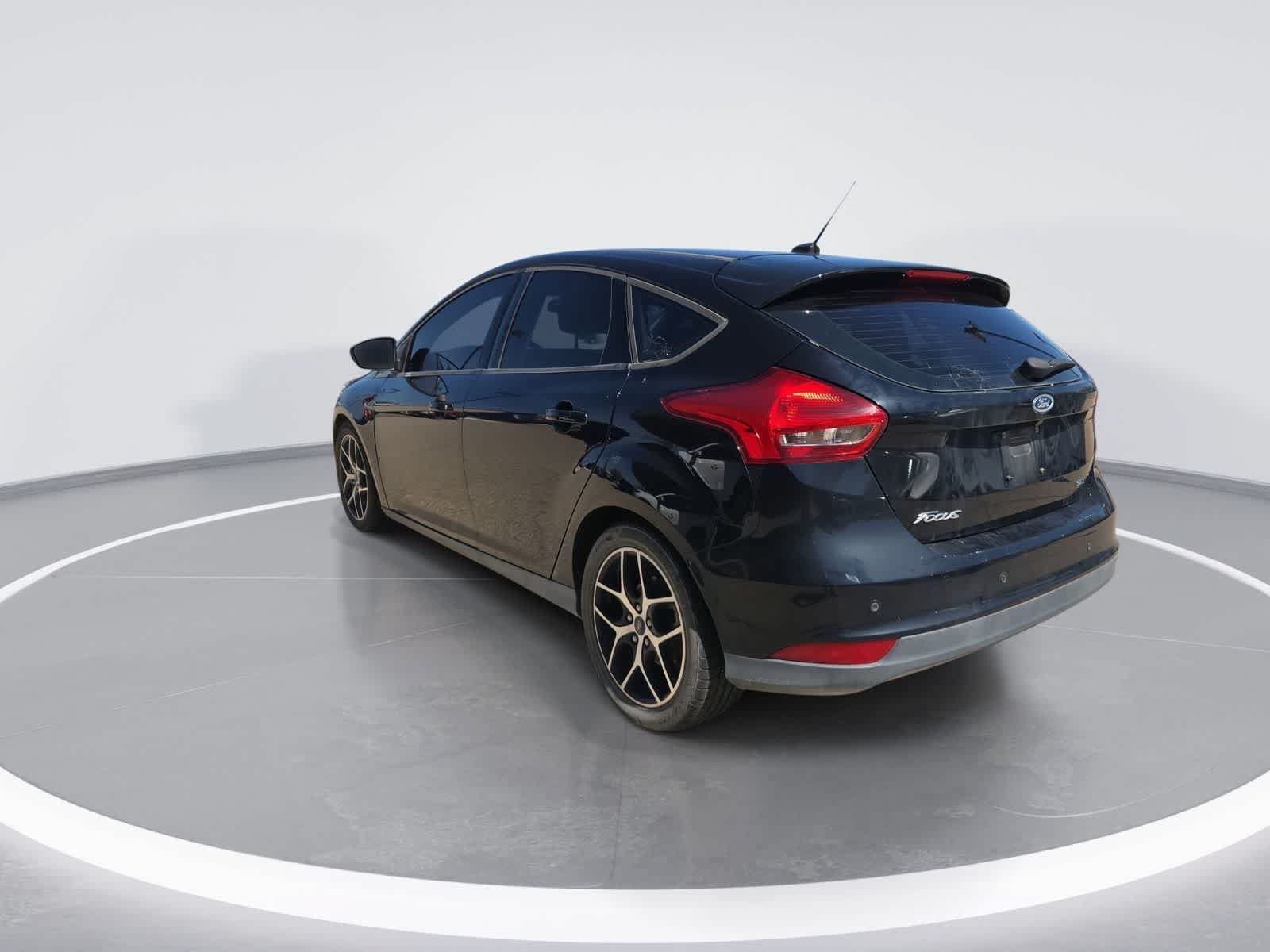 Used 2018 Ford Focus SEL FWD image 6