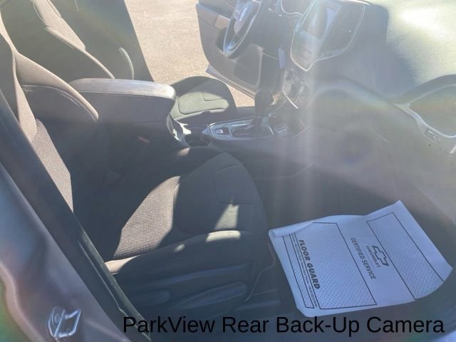 Used 2019 Jeep Cherokee Latitude w/ Popular Appearance Group image 28