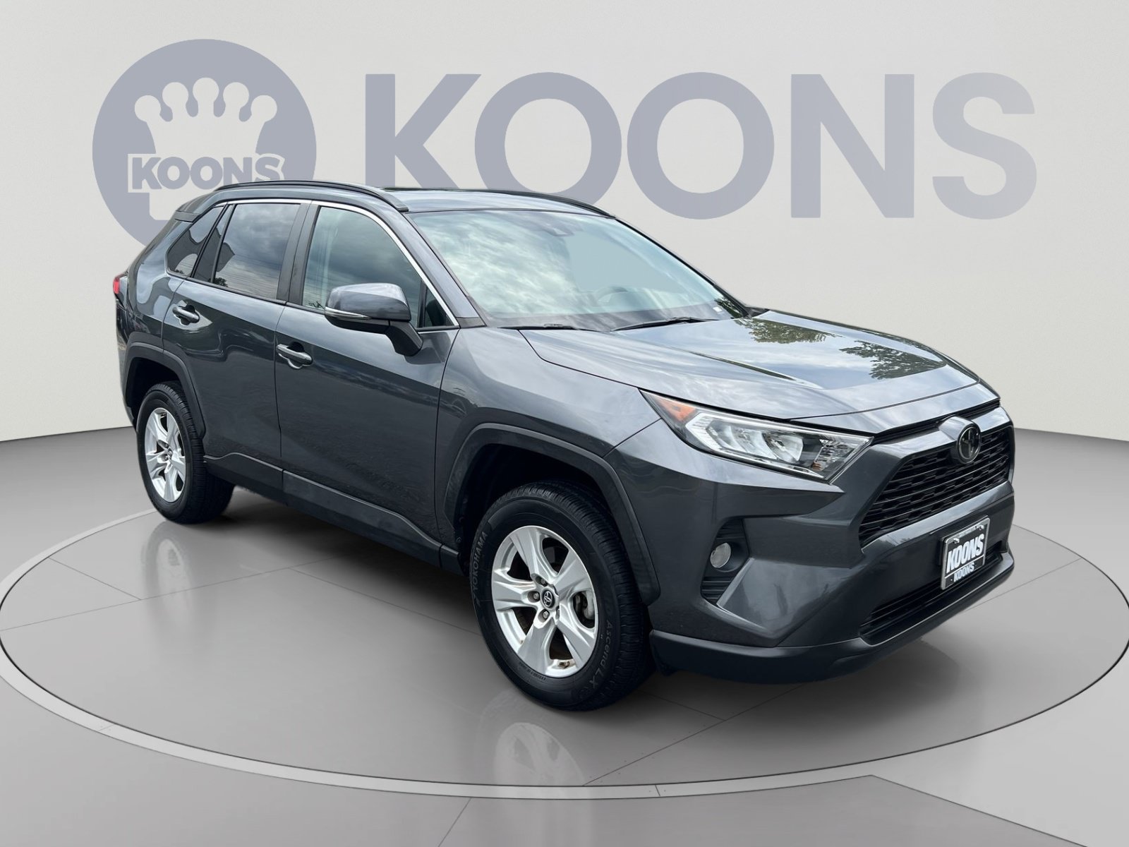 Used 2019 Toyota RAV4 XLE w/ All Weather Liner Package AWD/4WD image 10
