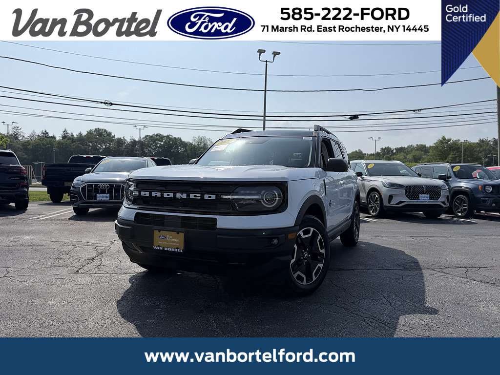 Certified 2024 Ford Bronco Sport Outer Banks w/ Tech Package AWD/4WD image 1