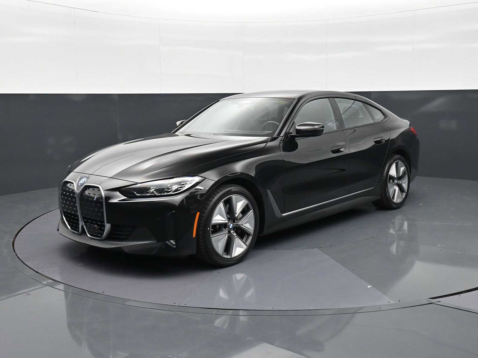 Certified 2023 BMW i4 eDrive35 image 1