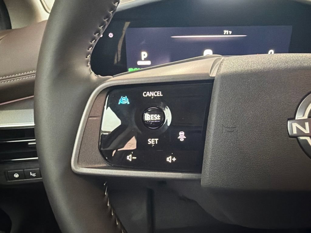 Used 2025 Nissan Murano Platinum w/ Cargo Package AWD/4WD image 17