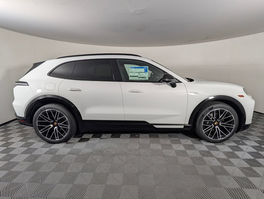 New 2026 Porsche Cayenne Electric AWD/4WD image 8