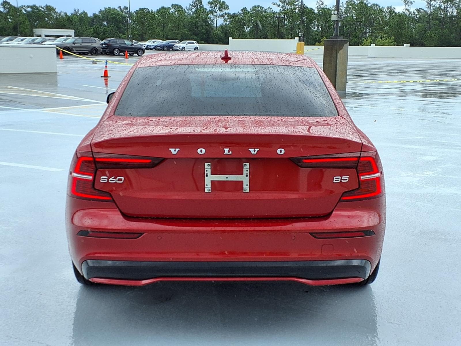 Certified 2024 Volvo S60 B5 Plus FWD image 6
