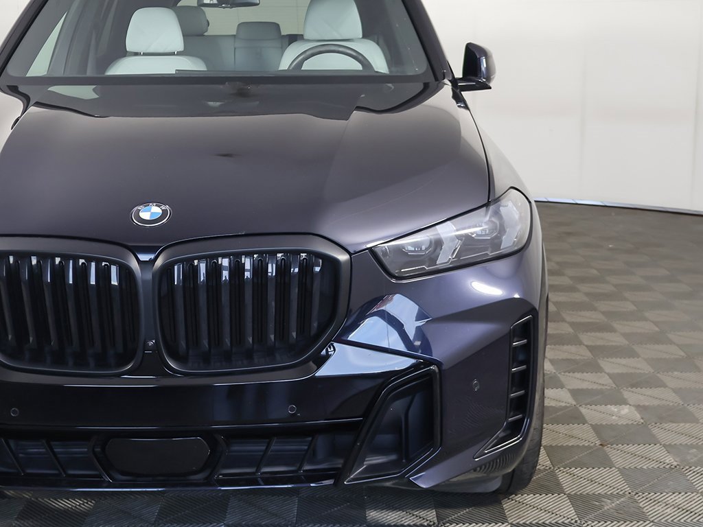 Used 2024 BMW X5 xDrive40i w/ M Sport Package image 17