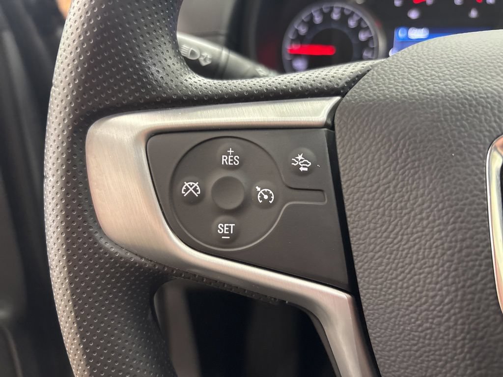 Used 2024 GMC Terrain SLE AWD/4WD image 18