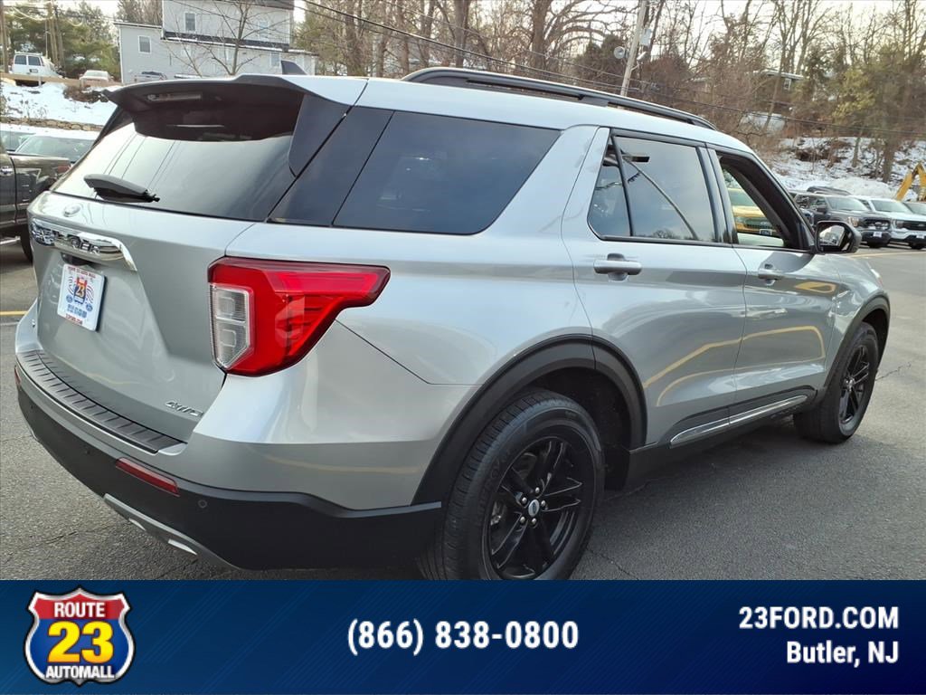 Certified 2023 Ford Explorer XLT w/ Equipment Group 202A image 6