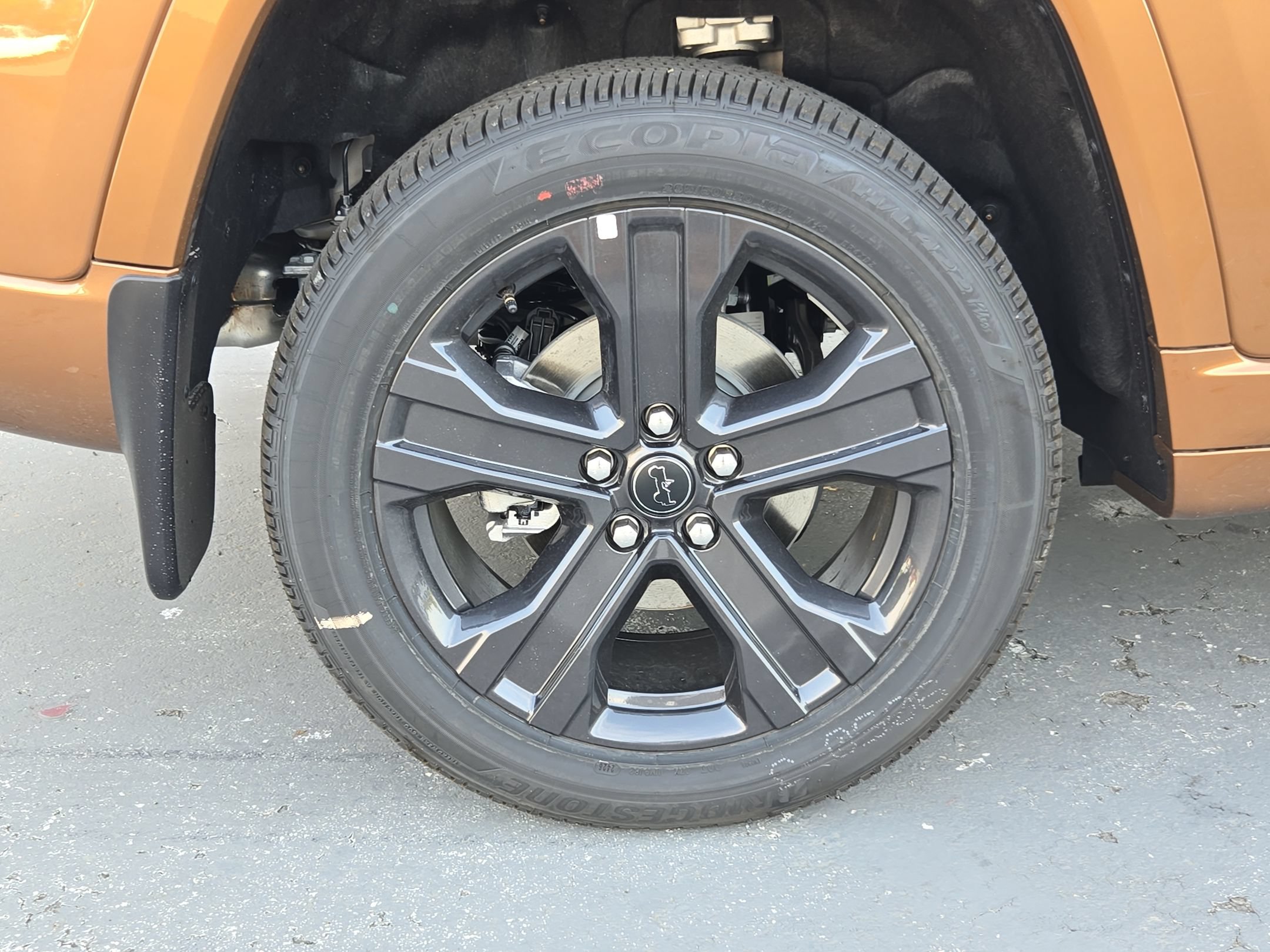 New 2027 Jeep Grand Cherokee Limited AWD/4WD image 12
