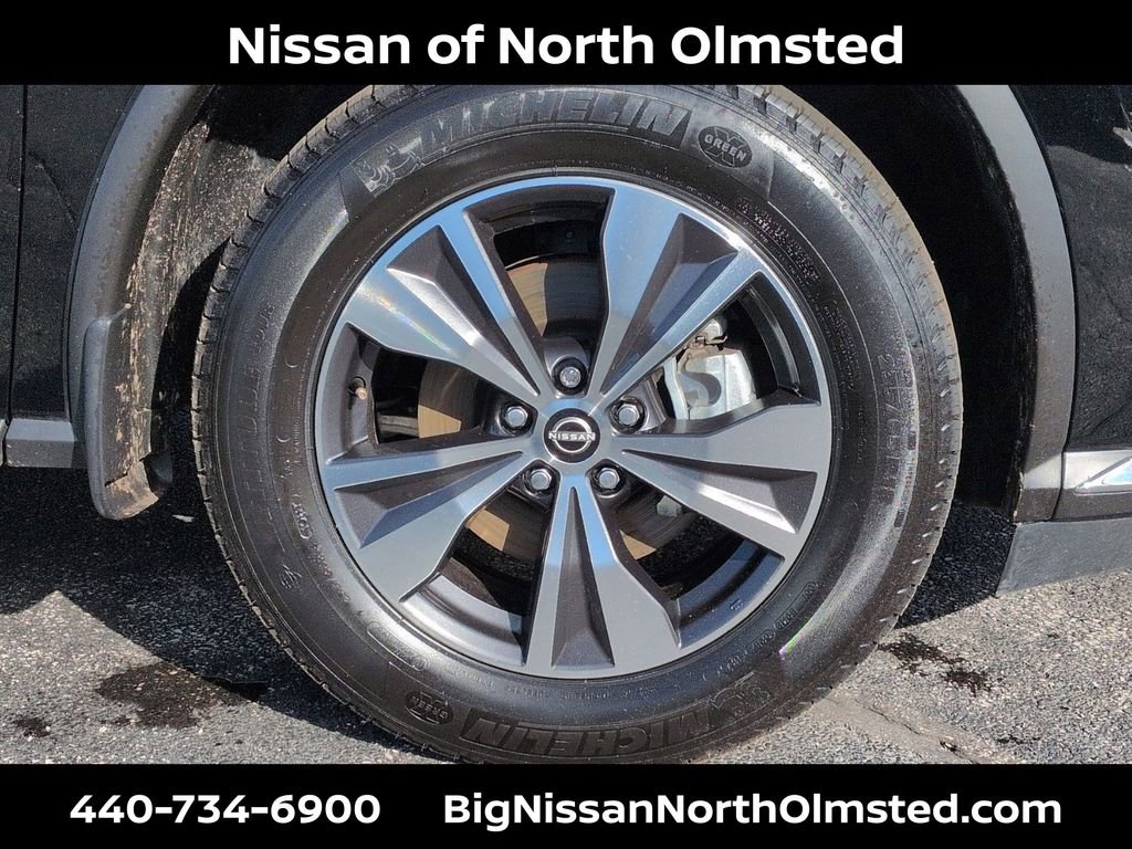 Certified 2024 Nissan Murano SV image 27