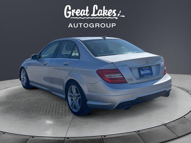 Used 2012 Mercedes-Benz C 300 4MATIC Sedan image 3