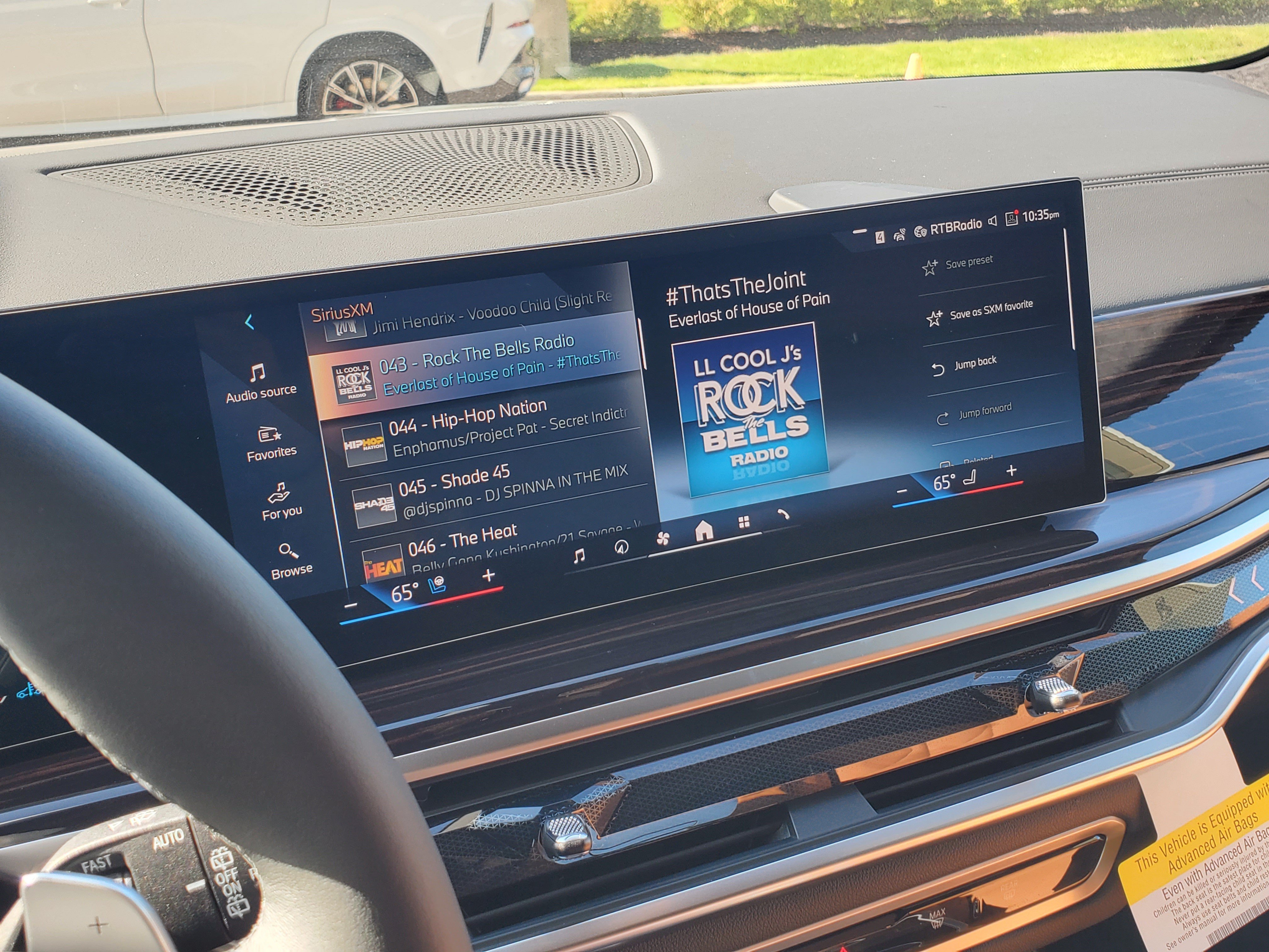 New 2027 BMW X7 xDrive40i w/ Executive Package AWD/4WD image 18