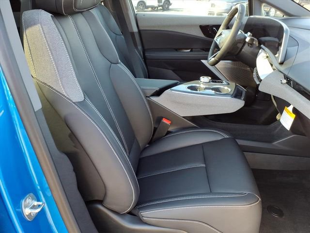 New 2026 Cadillac Optiq Luxury 1 RWD image 22