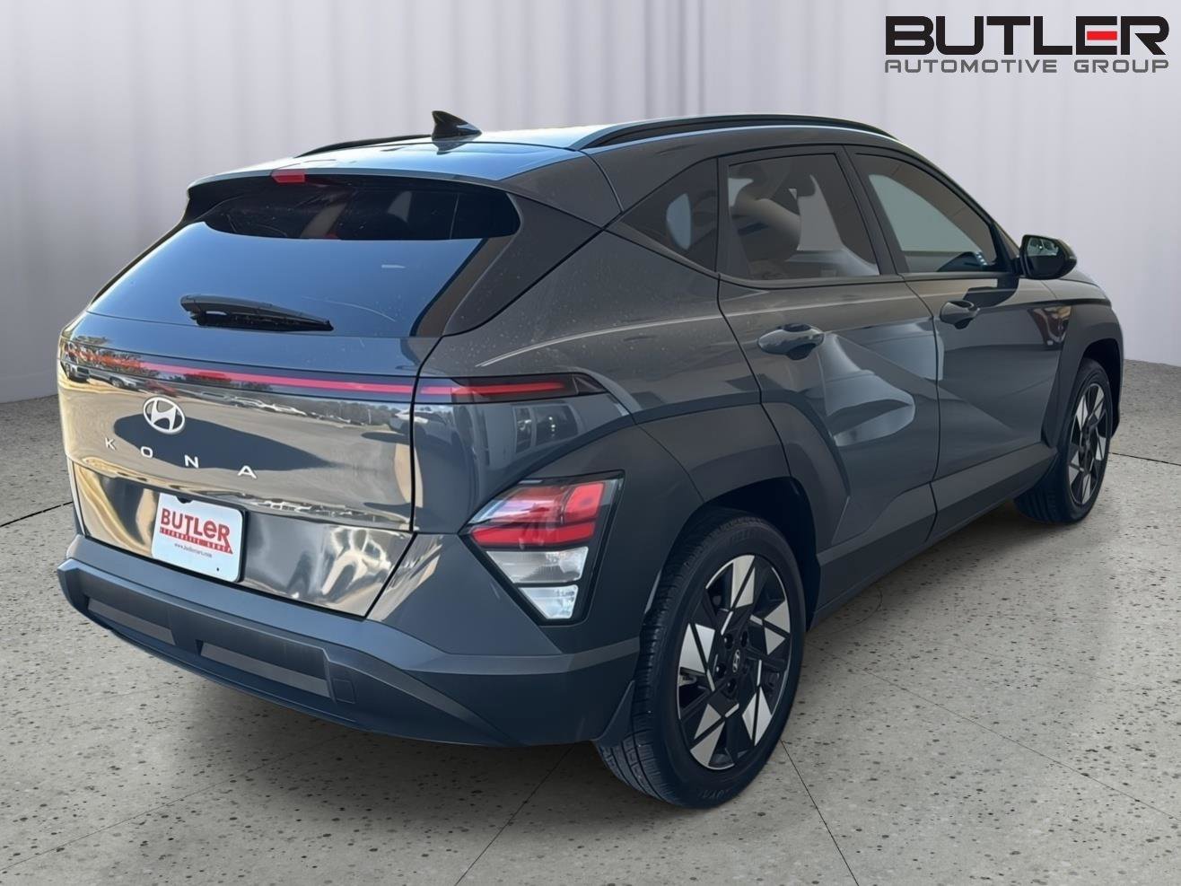Used 2024 Hyundai Kona SEL w/ Convenience Package image 5