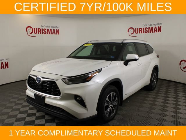 Used 2023 Toyota Highlander XLE AWD/4WD image 2