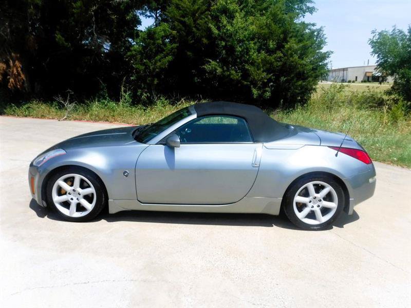 Used 2005 Nissan 350Z Grand Touring RWD image 8