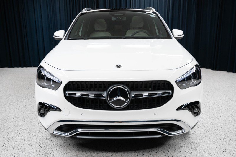 New 2026 Mercedes-Benz GLA 250 4MATIC image 2