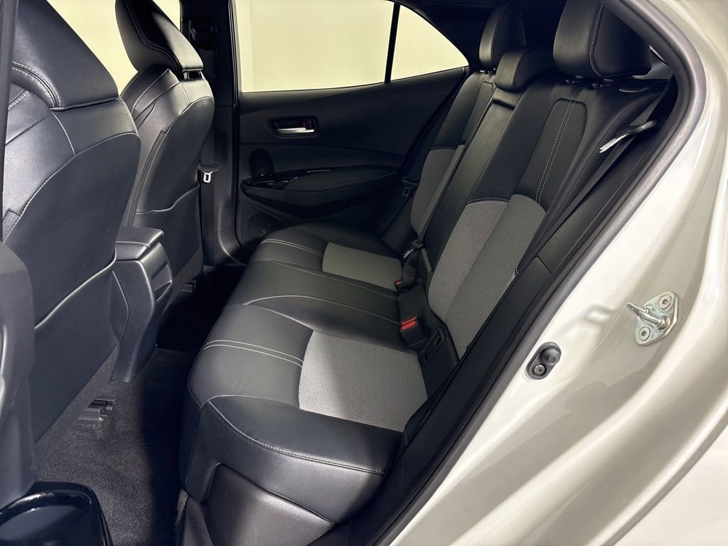 Used 2022 Toyota Corolla XSE FWD image 19