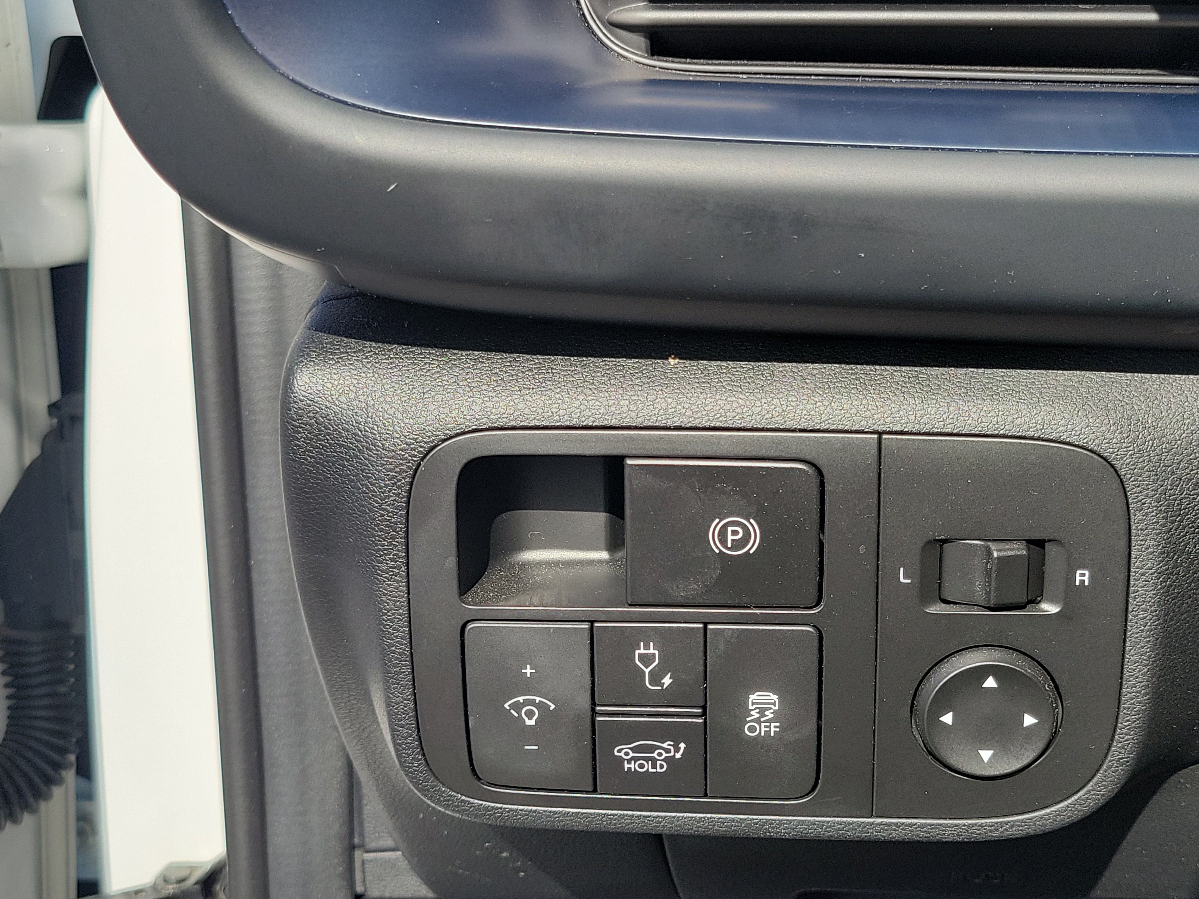 Used 2025 Hyundai Ioniq 6 SEL RWD image 12