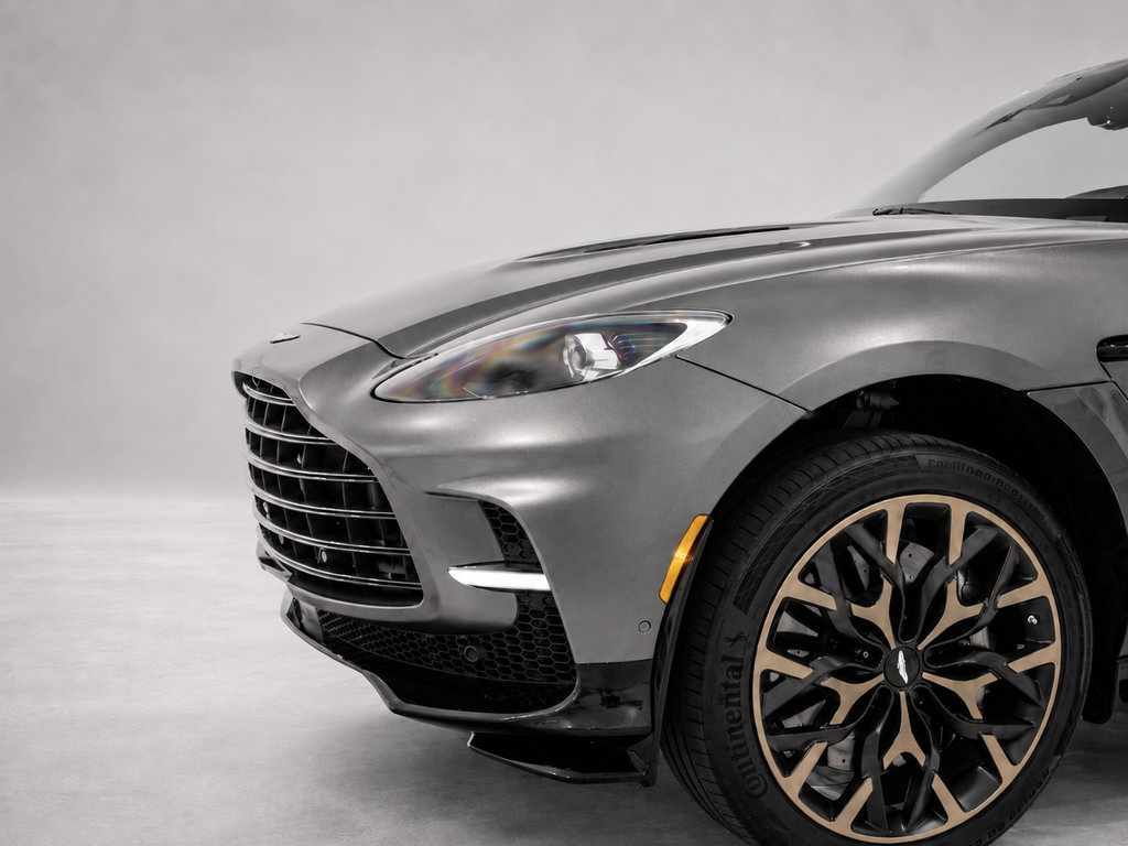 Used 2023 Aston Martin DBX 707 AWD/4WD image 4