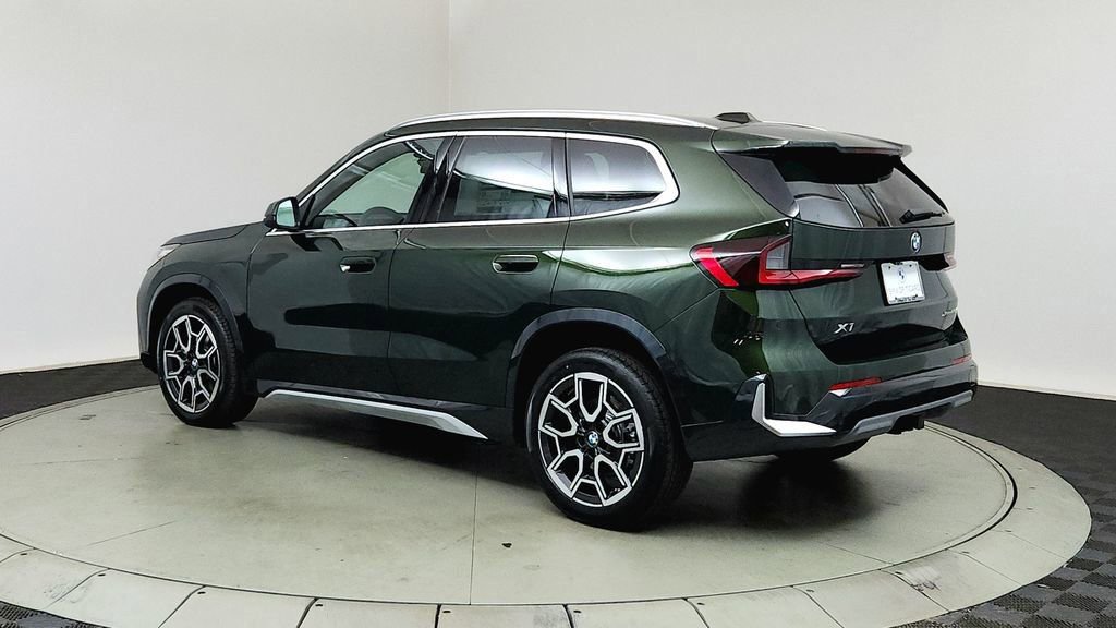 Used 2025 BMW X1 xDrive28i w/ Convenience Package image 5