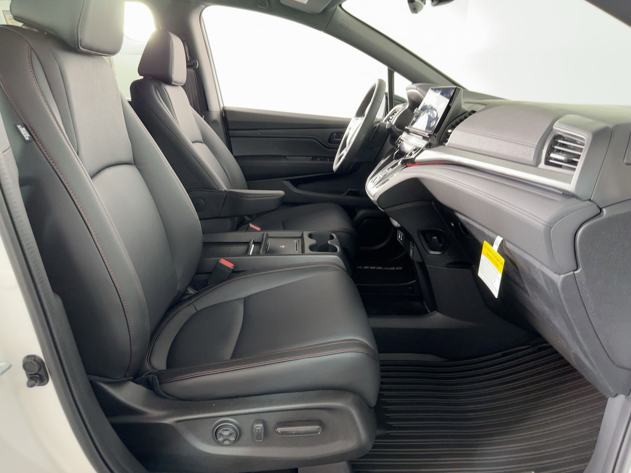 New 2026 Honda Odyssey Sport-L image 30