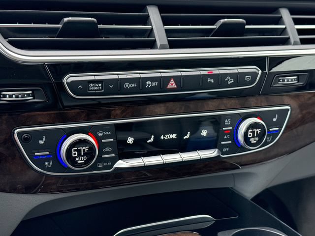 Used 2018 Audi Q7 3.0T Premium Plus w/ Premium Plus Package AWD/4WD image 36