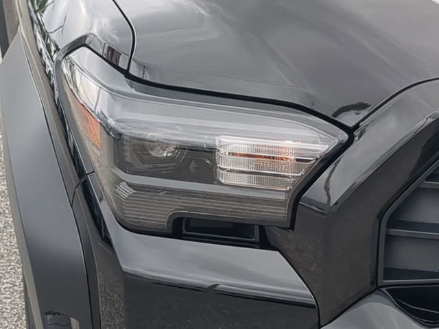 New 2026 Toyota 4Runner TRD Off-Road Premium AWD/4WD image 10