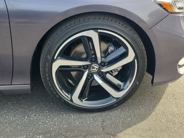 Used 2018 Honda Accord Sport image 5