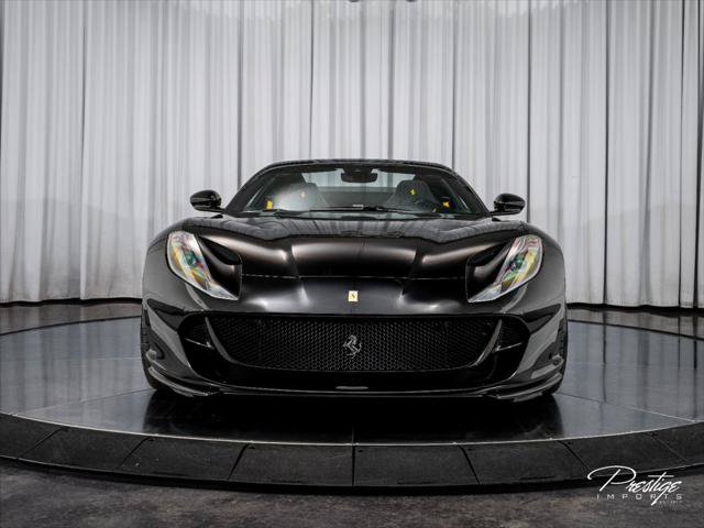 Used 2022 Ferrari 812 GTS RWD image 3