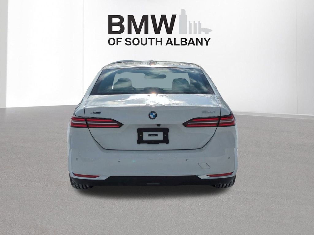 New 2026 BMW 550e xDrive w/ Executive Package image 5